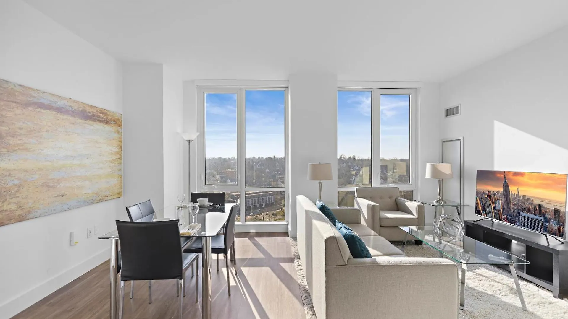 Global Luxury Suites Downtown White Plains Apartment