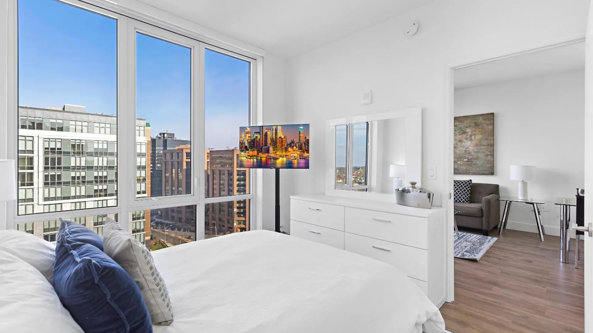 Global Luxury Suites Downtown White Plains