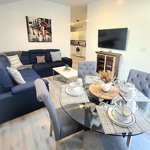  Apartment Luxury 5queenbed - 20 Min Away Manhattan